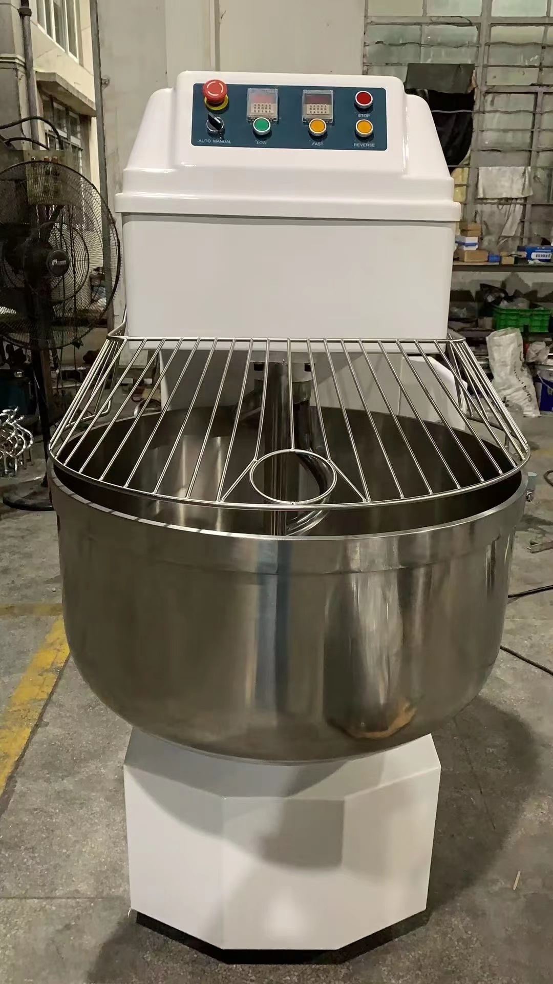 Impastatrice Elettrica a Spira - Dough Mixer Machine recensione e prezzo